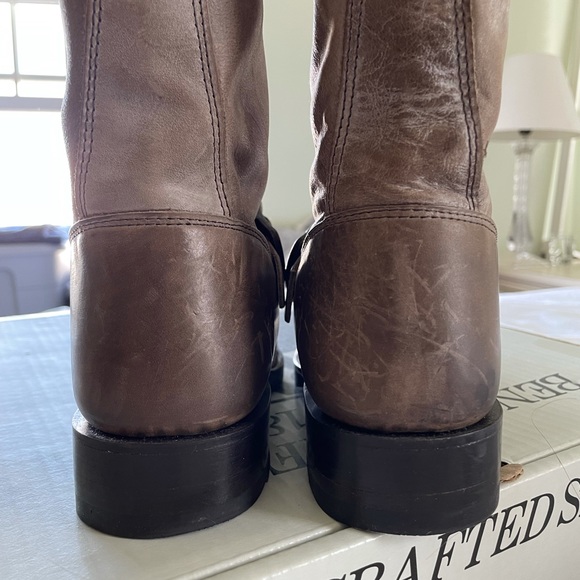 FRYE Veronica Short Boot - Picture 3 of 9